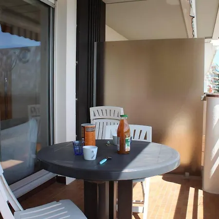 Agreable 4 Pers. Avec Terrasse Et Parking, - Fr-1-245-133 Апартаменты