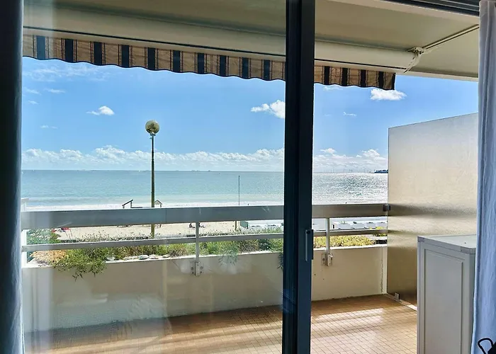 Agreable 4 Pers. Avec Terrasse Et Parking, - Fr-1-245-133 Apartment La Baule-Escoublac